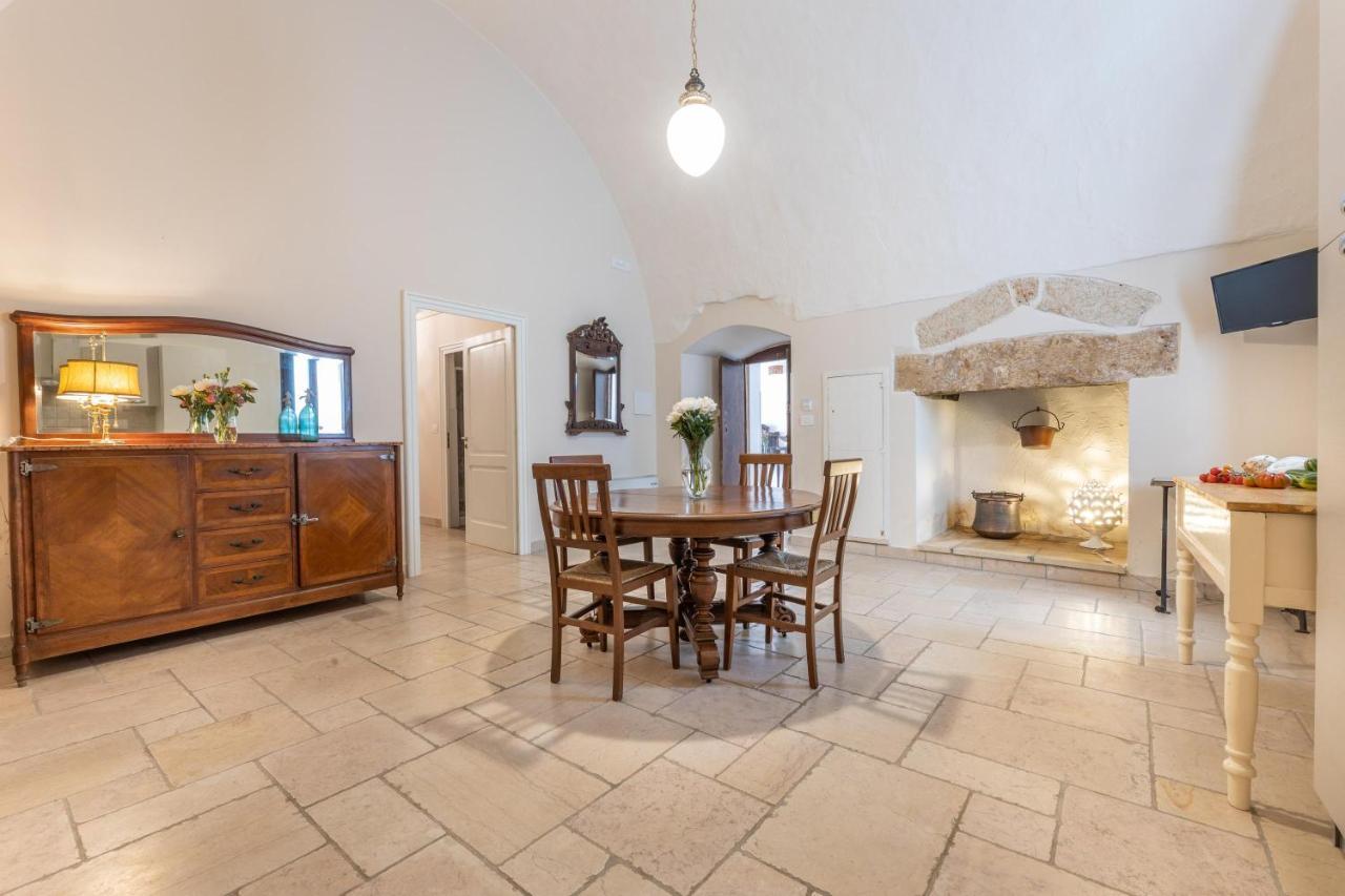 Courtyard With Pool Villa Racale Exterior photo